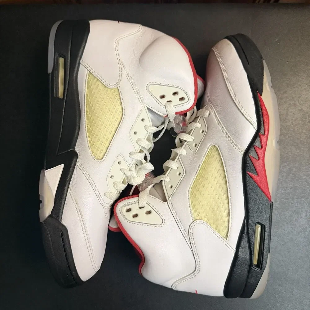 Air Jordan 5 Retro OG Fire Red Silver Tongue DA1911-102 Men’s Size 12 USED